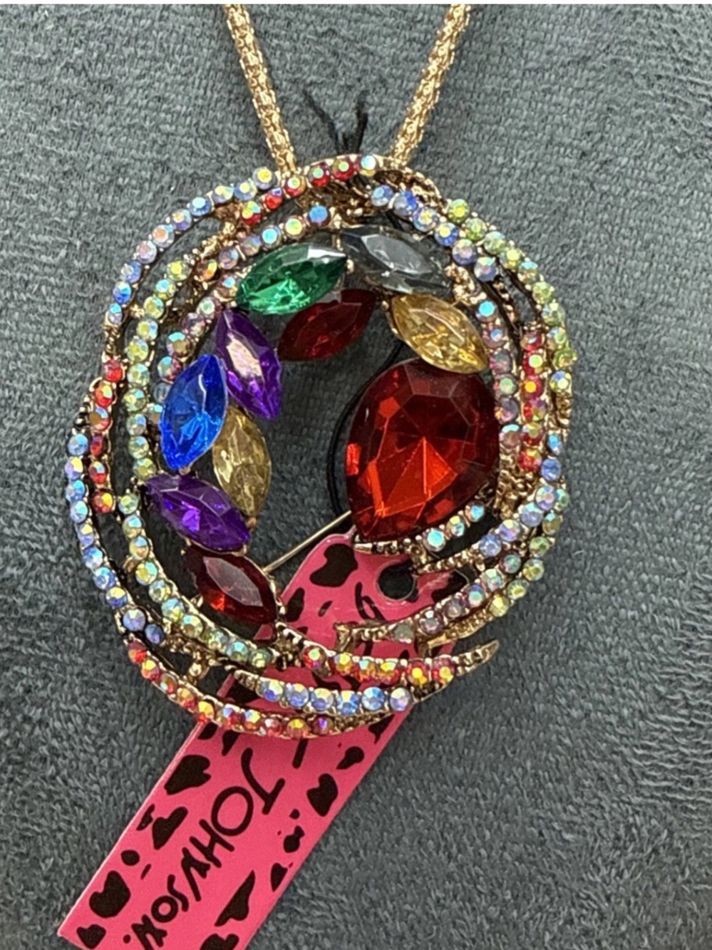 Betsy Johnson rare Multicolor Crystal Wreath Pendant brooch Necklace - - Picture 3 of 14